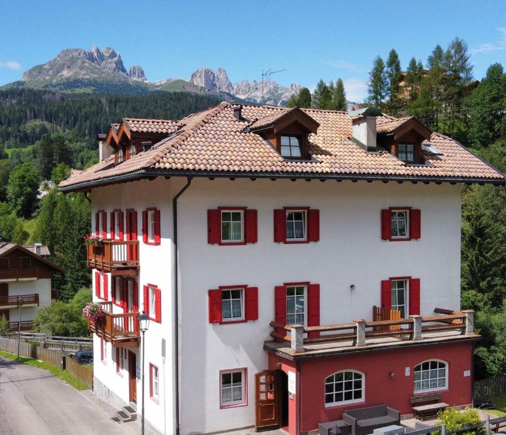 Dolomites Hotel La Meridiana Moena Exterior foto